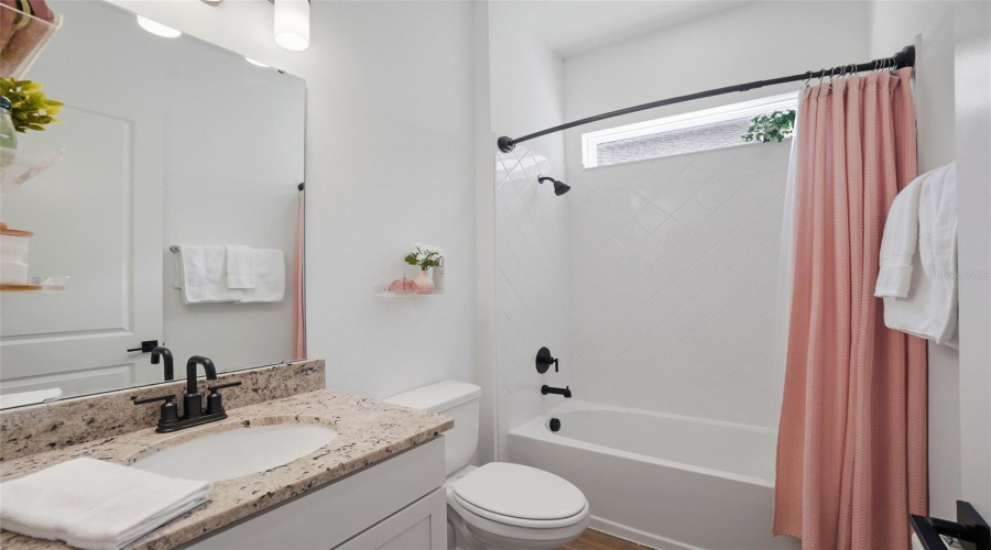 KISSIMMEE, Florida 34747, 3 Bedrooms Bedrooms, ,3 BathroomsBathrooms,Residential,For Sale,LIMESTONE,0,MFRO6379811