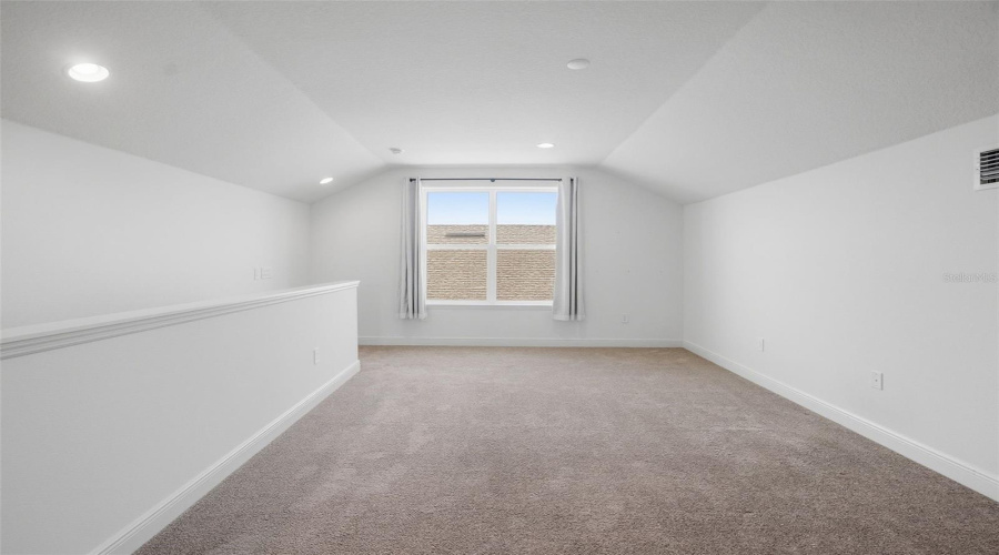 Upstairs bonus room