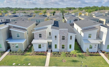 KISSIMMEE, Florida 34746, 8 Bedrooms Bedrooms, ,5 BathroomsBathrooms,Residential,For Sale,NARRATIVE,0,MFRO6380260
