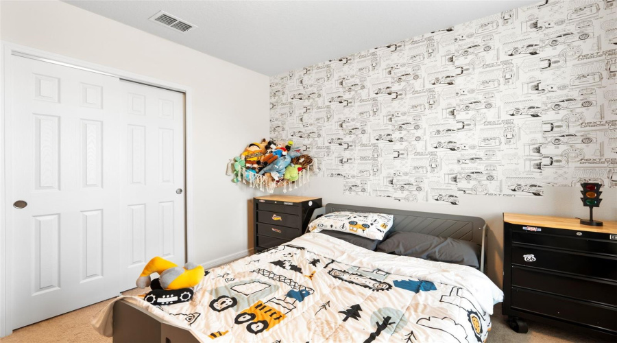 DAVENPORT, Florida 33837, 4 Bedrooms Bedrooms, ,2 BathroomsBathrooms,Residential,For Sale,SUGARWOOD,0,MFRO6249610