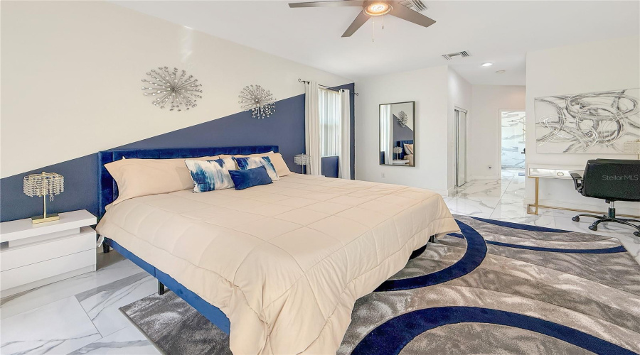 DAVENPORT, Florida 33897, 5 Bedrooms Bedrooms, ,3 BathroomsBathrooms,Residential,For Sale,ORISTA,0,MFRS5143256