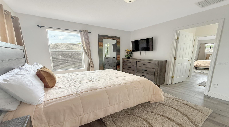 DAVENPORT, Florida 33897, 5 Bedrooms Bedrooms, ,3 BathroomsBathrooms,Residential,For Sale,ORISTA,0,MFRS5143256