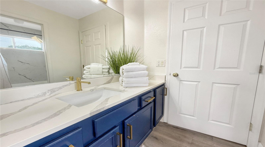 DAVENPORT, Florida 33897, 5 Bedrooms Bedrooms, ,3 BathroomsBathrooms,Residential,For Sale,ORISTA,0,MFRS5143256