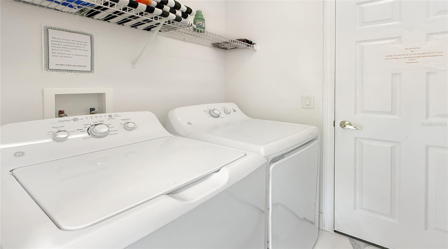 DAVENPORT, Florida 33897, 5 Bedrooms Bedrooms, ,3 BathroomsBathrooms,Residential,For Sale,ORISTA,0,MFRS5143256