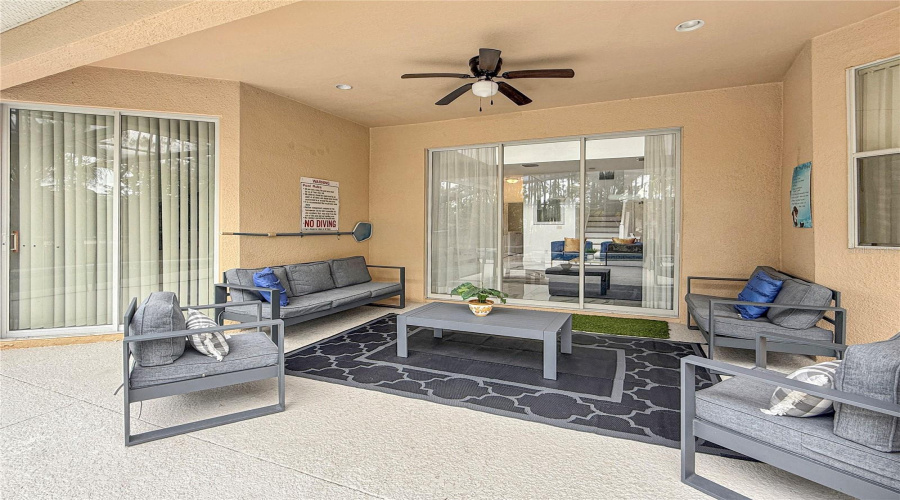 DAVENPORT, Florida 33897, 5 Bedrooms Bedrooms, ,3 BathroomsBathrooms,Residential,For Sale,ORISTA,0,MFRS5143256