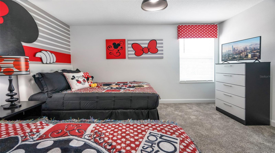 KISSIMMEE, Florida 34746, 8 Bedrooms Bedrooms, ,5 BathroomsBathrooms,Residential,For Sale,OXYMORON,0,MFRO6329235