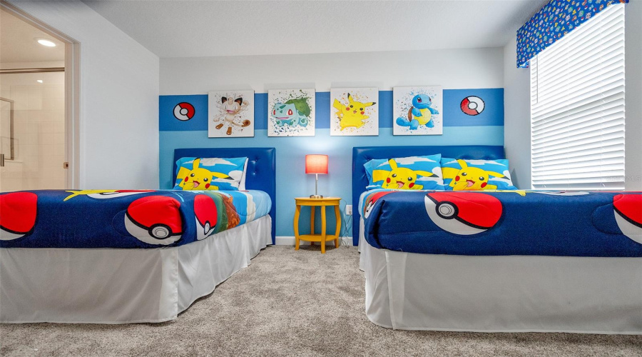 KISSIMMEE, Florida 34746, 8 Bedrooms Bedrooms, ,5 BathroomsBathrooms,Residential,For Sale,OXYMORON,0,MFRO6329235