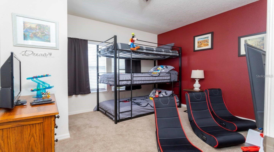 KISSIMMEE, Florida 34746, 4 Bedrooms Bedrooms, ,3 BathroomsBathrooms,Residential,For Sale,EDENSHIRE,0,MFRO6379785