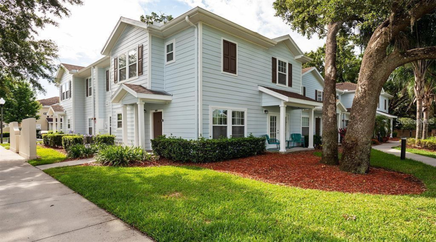 KISSIMMEE, Florida 34746, 4 Bedrooms Bedrooms, ,3 BathroomsBathrooms,Residential,For Sale,EDENSHIRE,0,MFRO6379785