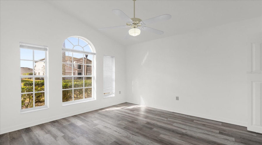 DAVENPORT, Florida 33896, 4 Bedrooms Bedrooms, ,3 BathroomsBathrooms,Residential,For Sale,KILDRUMMY,0,MFRO6380195