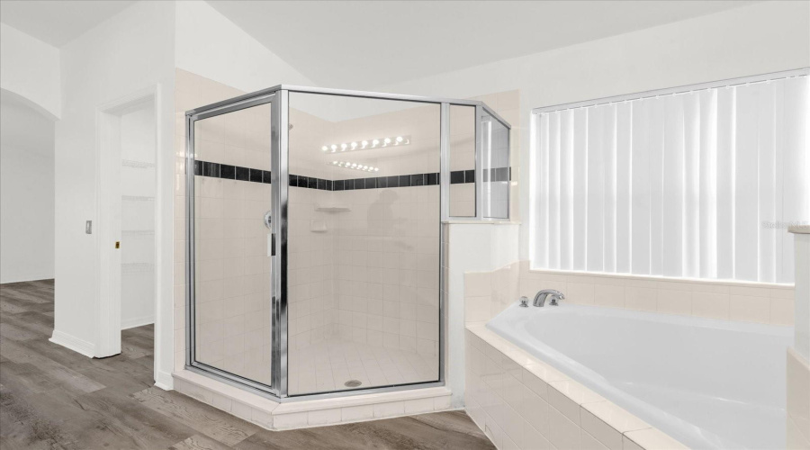 DAVENPORT, Florida 33896, 4 Bedrooms Bedrooms, ,3 BathroomsBathrooms,Residential,For Sale,KILDRUMMY,0,MFRO6380195