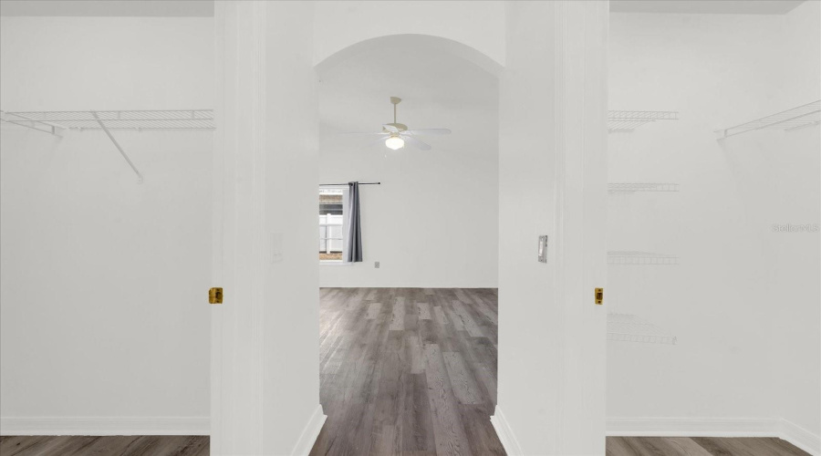 DAVENPORT, Florida 33896, 4 Bedrooms Bedrooms, ,3 BathroomsBathrooms,Residential,For Sale,KILDRUMMY,0,MFRO6380195