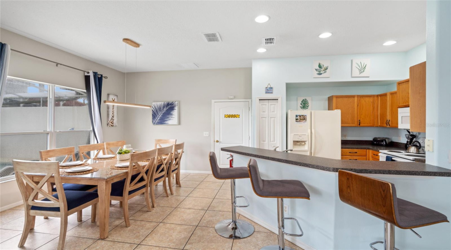 DAVENPORT, Florida 33897, 5 Bedrooms Bedrooms, ,3 BathroomsBathrooms,Residential,For Sale,BRUNELLO,0,MFRO6380057