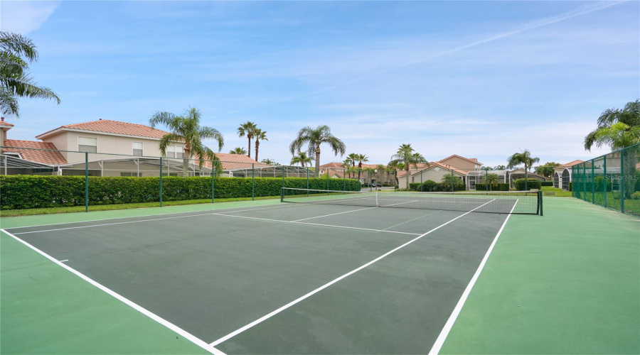 DAVENPORT, Florida 33897, 5 Bedrooms Bedrooms, ,3 BathroomsBathrooms,Residential,For Sale,BRUNELLO,0,MFRO6380057