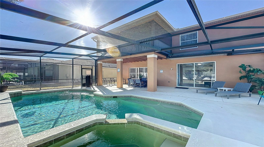 DAVENPORT, Florida 33896, 5 Bedrooms Bedrooms, ,3 BathroomsBathrooms,Residential,For Sale,SUSSEX,0,MFRS5142905