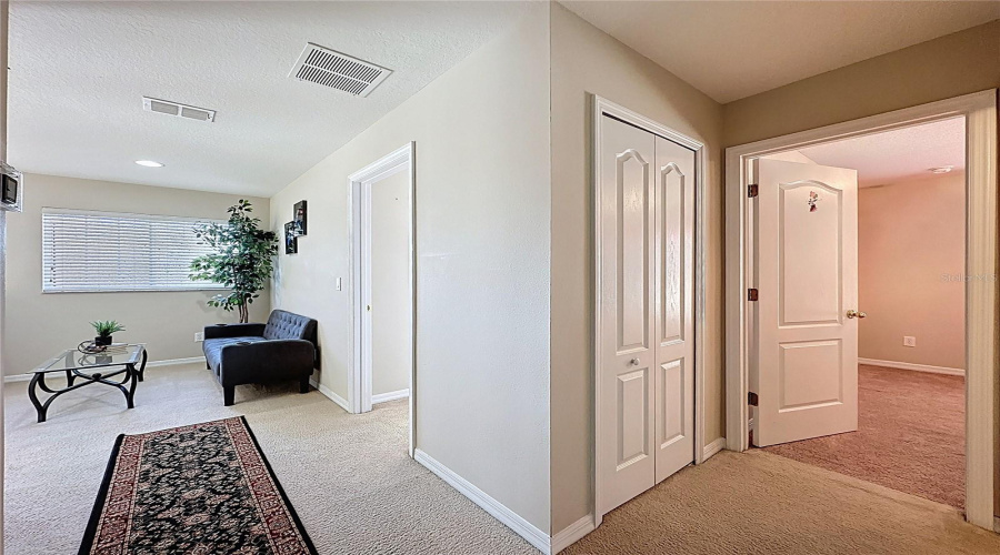 DAVENPORT, Florida 33896, 5 Bedrooms Bedrooms, ,3 BathroomsBathrooms,Residential,For Sale,SUSSEX,0,MFRS5142905