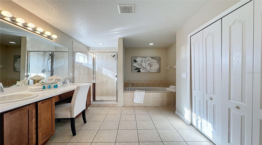 Owner's Suite Bathroom