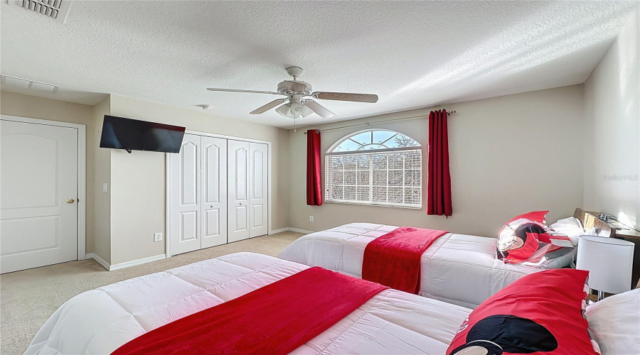 DAVENPORT, Florida 33896, 5 Bedrooms Bedrooms, ,3 BathroomsBathrooms,Residential,For Sale,SUSSEX,0,MFRS5142905