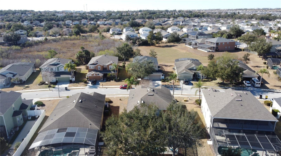 DAVENPORT, Florida 33896, 5 Bedrooms Bedrooms, ,3 BathroomsBathrooms,Residential,For Sale,SUSSEX,0,MFRS5142905