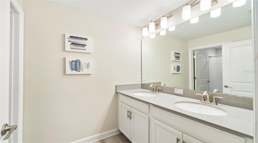 KISSIMMEE, Florida 34746, 4 Bedrooms Bedrooms, ,3 BathroomsBathrooms,Residential,For Sale,WINDERMERE,0,MFRO6379770