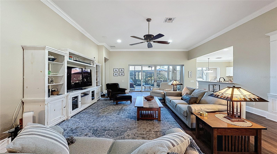 DAVENPORT, Florida 33837, 3 Bedrooms Bedrooms, ,2 BathroomsBathrooms,Residential,For Sale,ARENA,0,MFRS5141849