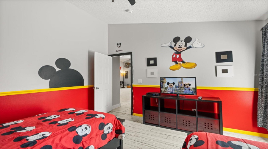 KISSIMMEE, Florida 34747, 5 Bedrooms Bedrooms, ,4 BathroomsBathrooms,Residential,For Sale,SANTEE,0,MFRO6378526