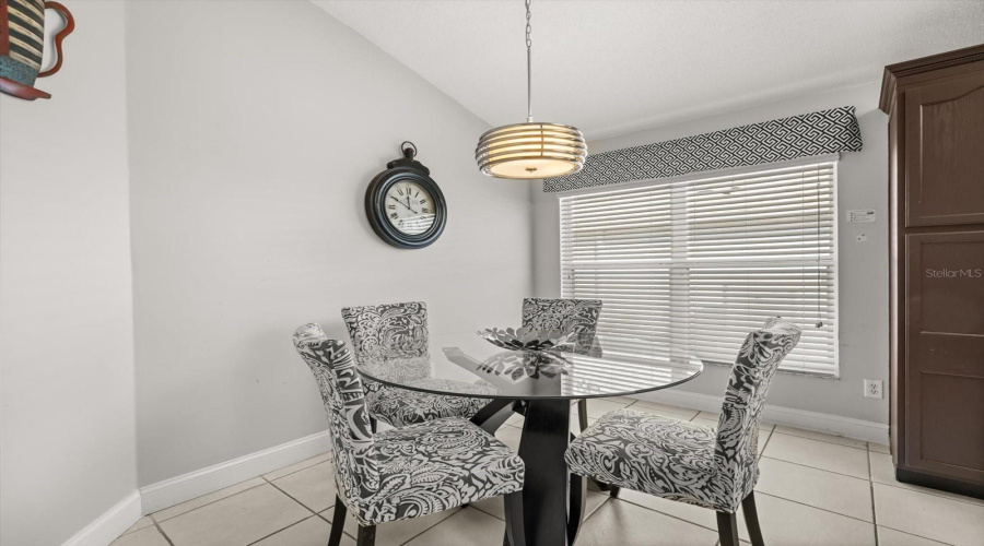 KISSIMMEE, Florida 34747, 5 Bedrooms Bedrooms, ,4 BathroomsBathrooms,Residential,For Sale,SANTEE,0,MFRO6378526