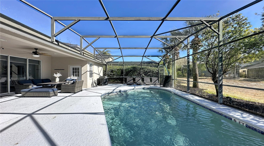 DAVENPORT, Florida 33897, 4 Bedrooms Bedrooms, ,3 BathroomsBathrooms,Residential,For Sale,TUPELO,0,MFRS5142937