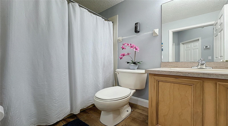 DAVENPORT, Florida 33897, 4 Bedrooms Bedrooms, ,3 BathroomsBathrooms,Residential,For Sale,TUPELO,0,MFRS5142937