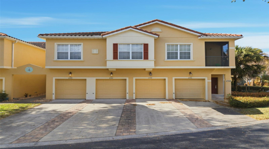 KISSIMMEE, Florida 34747, 3 Bedrooms Bedrooms, ,2 BathroomsBathrooms,Residential,For Sale,OAKWATER,0,MFRO6380137