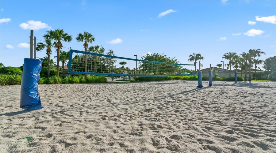 DAVENPORT, Florida 33896, 7 Bedrooms Bedrooms, ,5 BathroomsBathrooms,Residential,For Sale,SHADOW MOUNTAIN,0,MFRO6379163