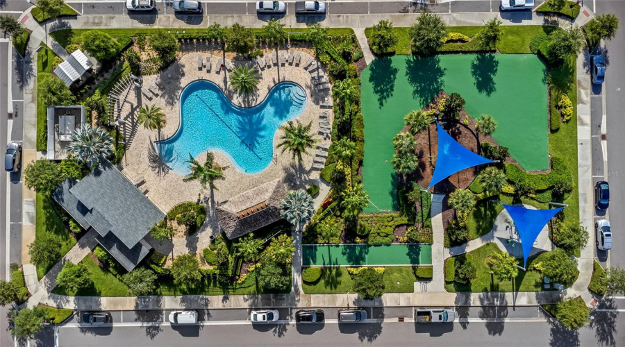 DAVENPORT, Florida 33896, 7 Bedrooms Bedrooms, ,5 BathroomsBathrooms,Residential,For Sale,SHADOW MOUNTAIN,0,MFRO6379163