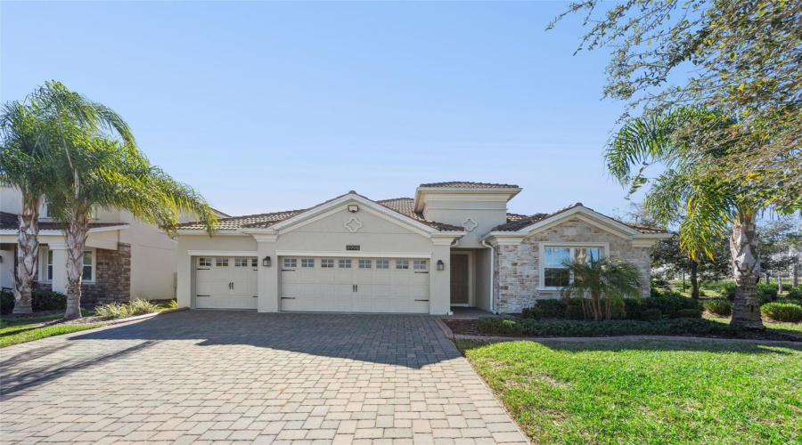 DAVENPORT, Florida 33896, 4 Bedrooms Bedrooms, ,3 BathroomsBathrooms,Residential,For Sale,CROQUET,0,MFRS5143283