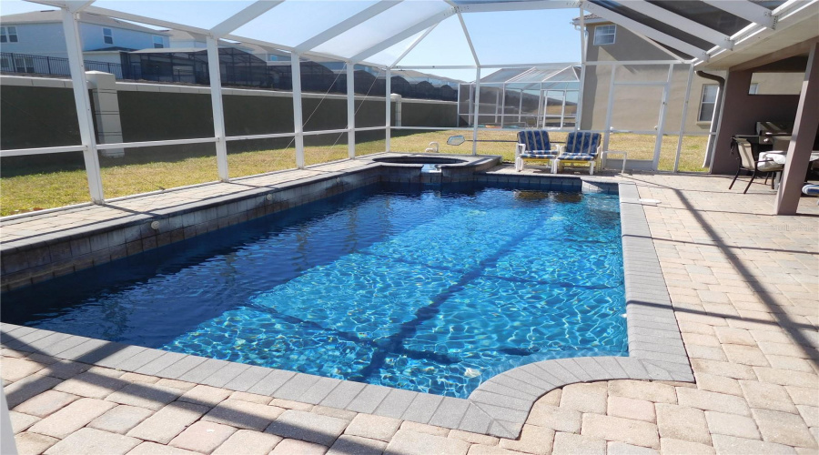 DAVENPORT, Florida 33897, 5 Bedrooms Bedrooms, ,5 BathroomsBathrooms,Residential,For Sale,VISTA,0,MFRS5143359