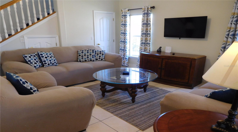 DAVENPORT, Florida 33897, 5 Bedrooms Bedrooms, ,5 BathroomsBathrooms,Residential,For Sale,VISTA,0,MFRS5143359