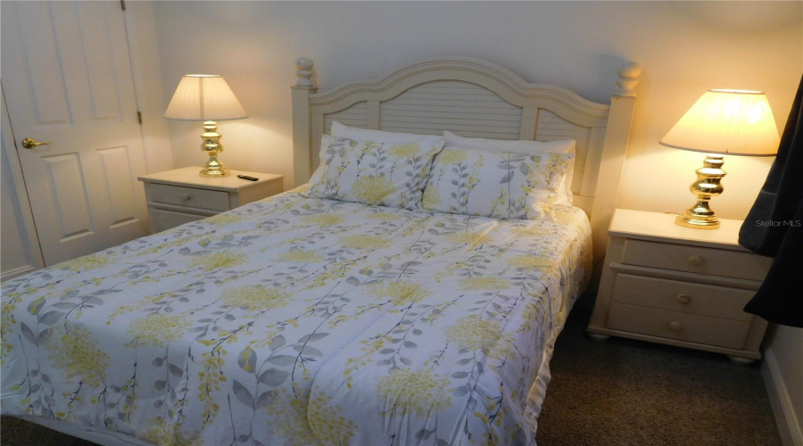 DAVENPORT, Florida 33897, 5 Bedrooms Bedrooms, ,5 BathroomsBathrooms,Residential,For Sale,VISTA,0,MFRS5143359