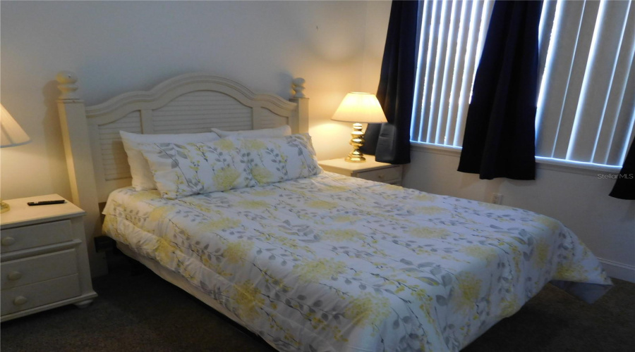 DAVENPORT, Florida 33897, 5 Bedrooms Bedrooms, ,5 BathroomsBathrooms,Residential,For Sale,VISTA,0,MFRS5143359