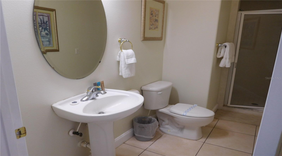 DAVENPORT, Florida 33897, 5 Bedrooms Bedrooms, ,5 BathroomsBathrooms,Residential,For Sale,VISTA,0,MFRS5143359