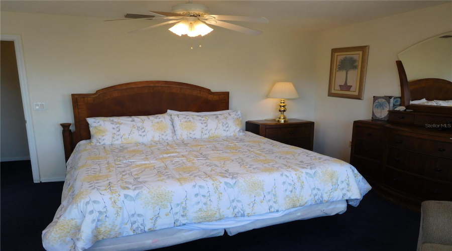 DAVENPORT, Florida 33897, 5 Bedrooms Bedrooms, ,5 BathroomsBathrooms,Residential,For Sale,VISTA,0,MFRS5143359