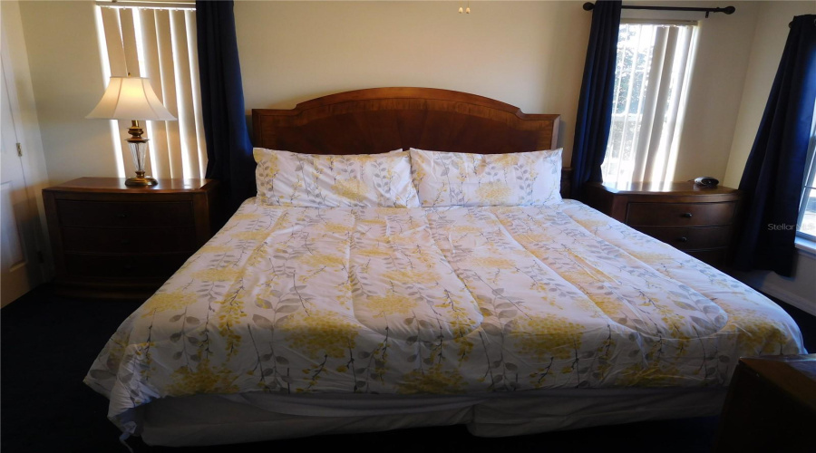 DAVENPORT, Florida 33897, 5 Bedrooms Bedrooms, ,5 BathroomsBathrooms,Residential,For Sale,VISTA,0,MFRS5143359