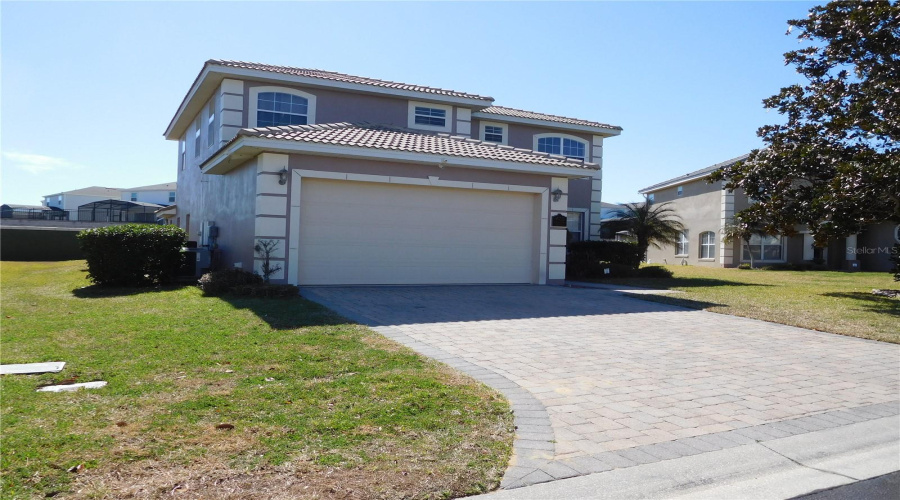 DAVENPORT, Florida 33897, 5 Bedrooms Bedrooms, ,5 BathroomsBathrooms,Residential,For Sale,VISTA,0,MFRS5143359