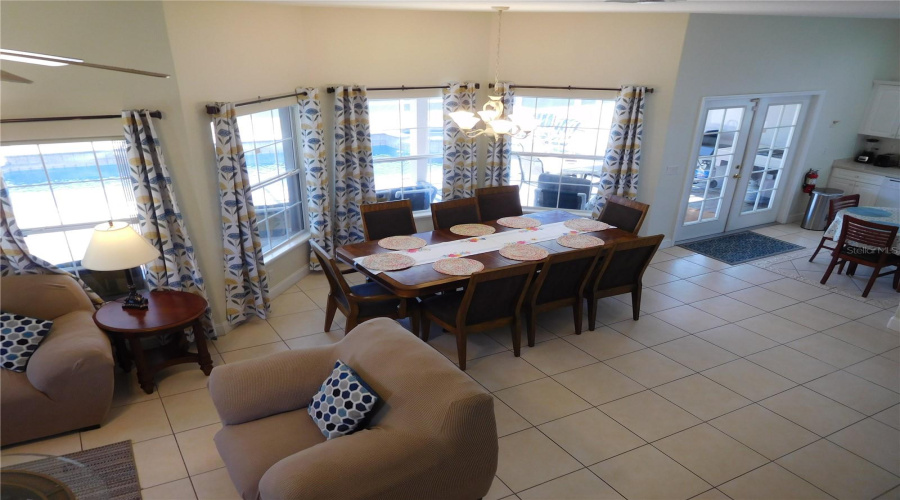 DAVENPORT, Florida 33897, 5 Bedrooms Bedrooms, ,5 BathroomsBathrooms,Residential,For Sale,VISTA,0,MFRS5143359