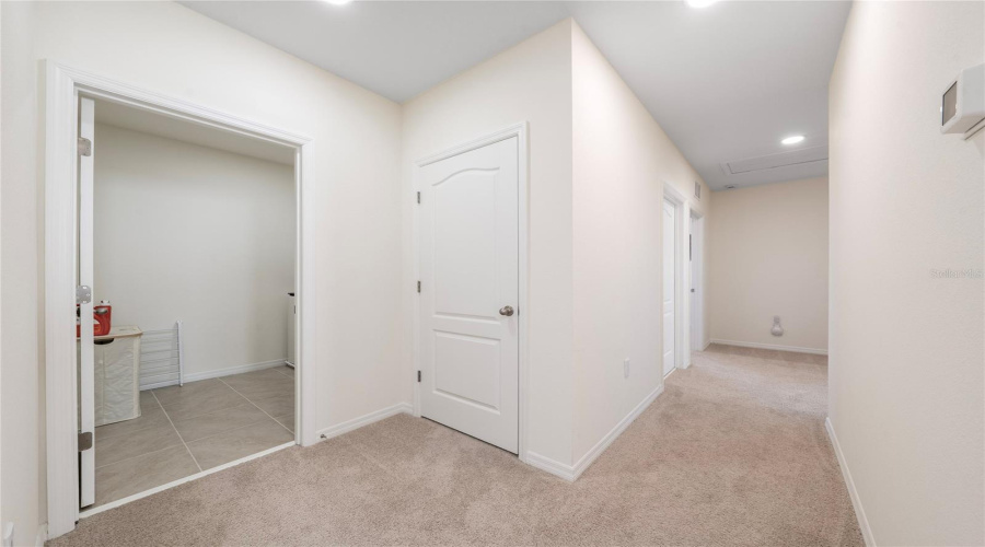 DAVENPORT, Florida 33837, 5 Bedrooms Bedrooms, ,3 BathroomsBathrooms,Residential,For Sale,MOULIN,0,MFRO6380628