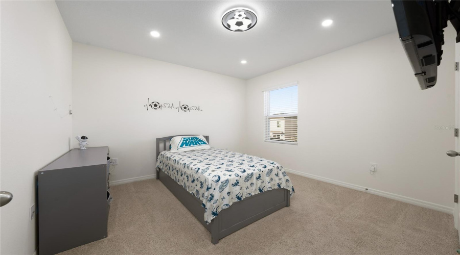 DAVENPORT, Florida 33837, 5 Bedrooms Bedrooms, ,3 BathroomsBathrooms,Residential,For Sale,MOULIN,0,MFRO6380628