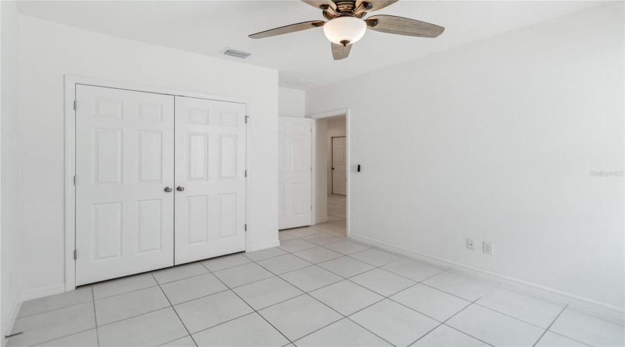 DAVENPORT, Florida 33837, 4 Bedrooms Bedrooms, ,2 BathroomsBathrooms,Residential,For Sale,AVENAL,0,MFRO6303370