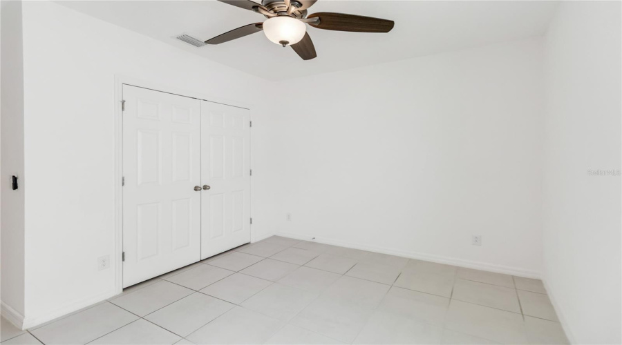 DAVENPORT, Florida 33837, 4 Bedrooms Bedrooms, ,2 BathroomsBathrooms,Residential,For Sale,AVENAL,0,MFRO6303370