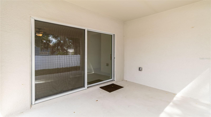 DAVENPORT, Florida 33837, 4 Bedrooms Bedrooms, ,2 BathroomsBathrooms,Residential,For Sale,AVENAL,0,MFRO6303370