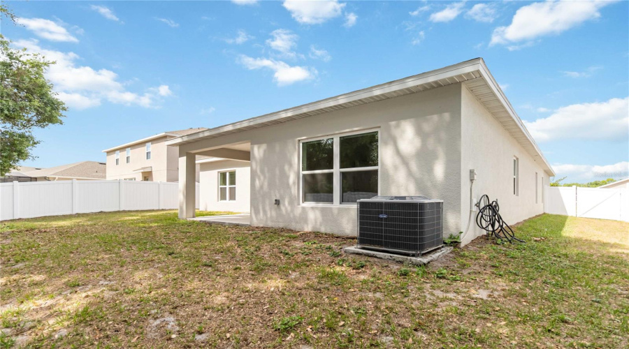 DAVENPORT, Florida 33837, 4 Bedrooms Bedrooms, ,2 BathroomsBathrooms,Residential,For Sale,AVENAL,0,MFRO6303370