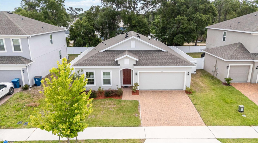 DAVENPORT, Florida 33837, 4 Bedrooms Bedrooms, ,2 BathroomsBathrooms,Residential,For Sale,AVENAL,0,MFRO6303370
