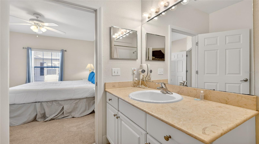 KISSIMMEE, Florida 34746, 4 Bedrooms Bedrooms, ,3 BathroomsBathrooms,Residential,For Sale,LUCAYAN HARBOUR CIR,0,MFRO6379583